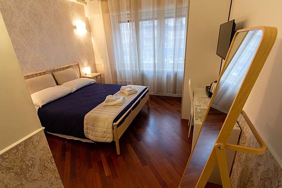 Aurelio Deluxe Rooms