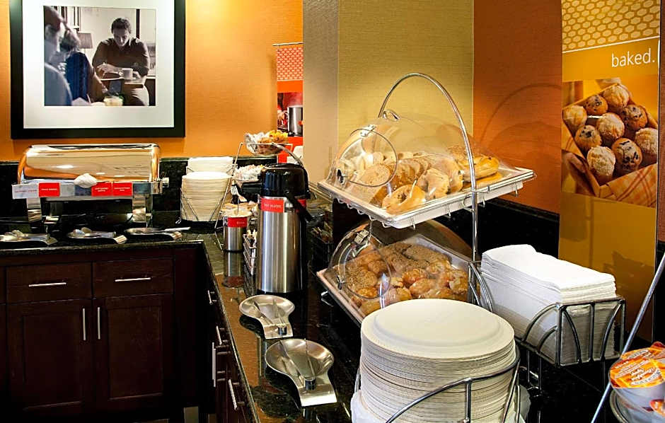 Hampton Inn By Hilton Alexandria-Pentagon South VA
