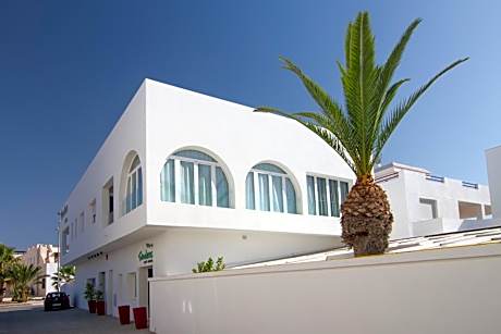 Hotel Senderos