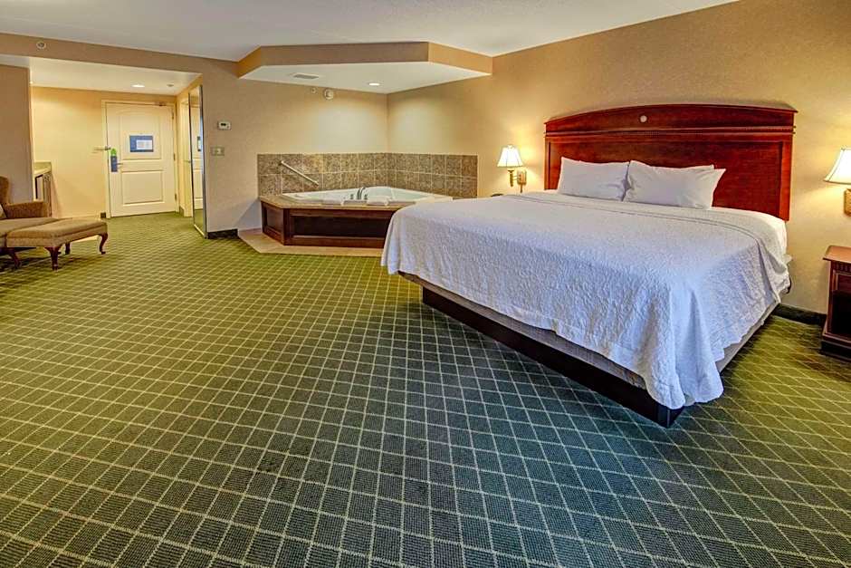 Hampton Inn By Hilton Cambridge, OH