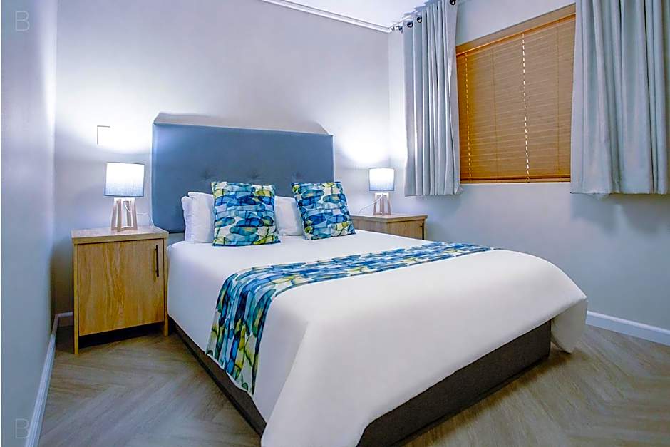 Lagoon Beach Hotel Apartments