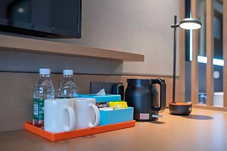 One-Bedroom King Suite - Kids Theme