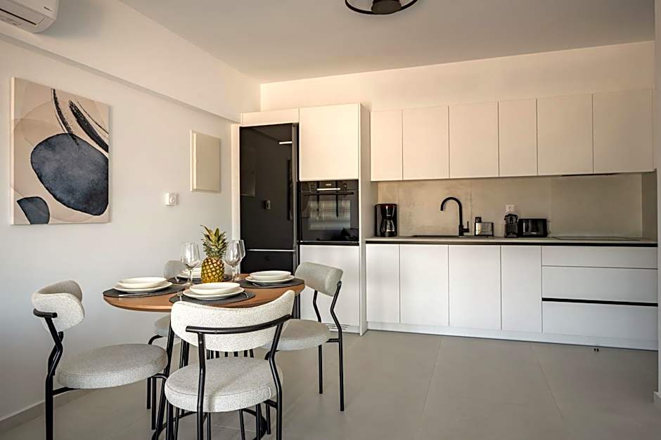 LIRIUM luxury suites