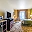 Cobblestone Hotel & Suites - McCook