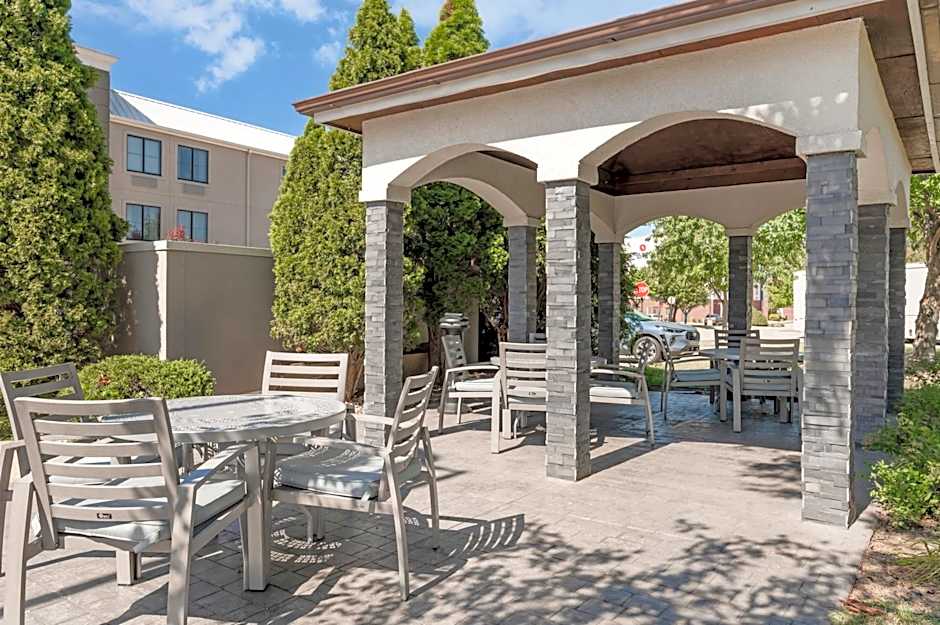 Best Western Plus Lafayette Hotel University Area