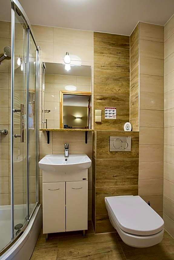 Schronisko PTTK Trzy Korony