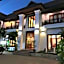 Athena Hotel