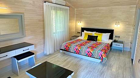 Bungalow with Garden View (2 Adults)