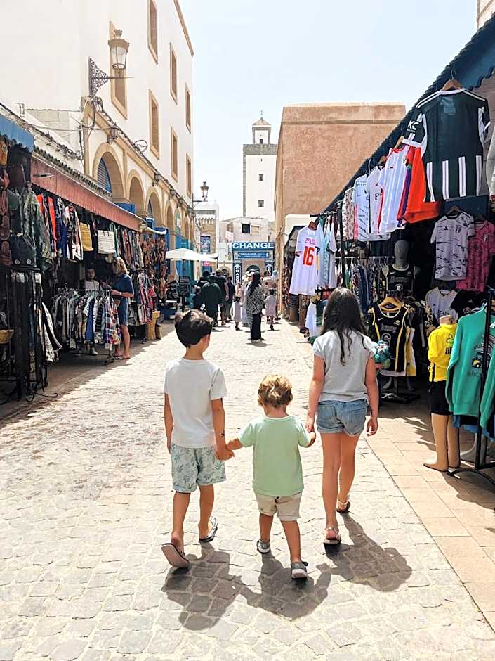 Riad le Consulat - Private Riad, Breakfast included