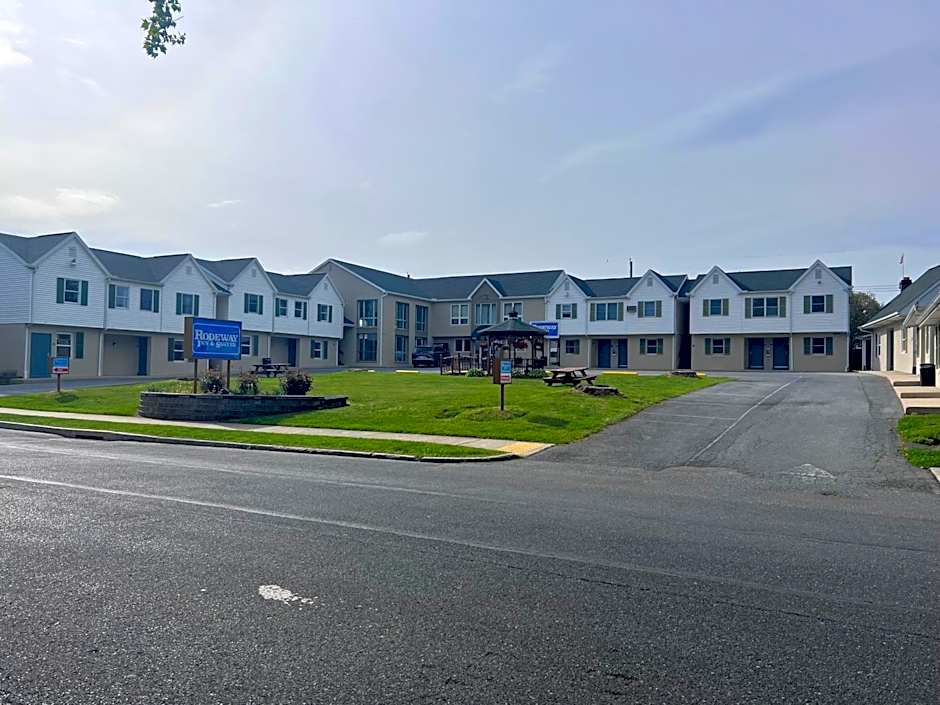 Rodeway Inn & Suites