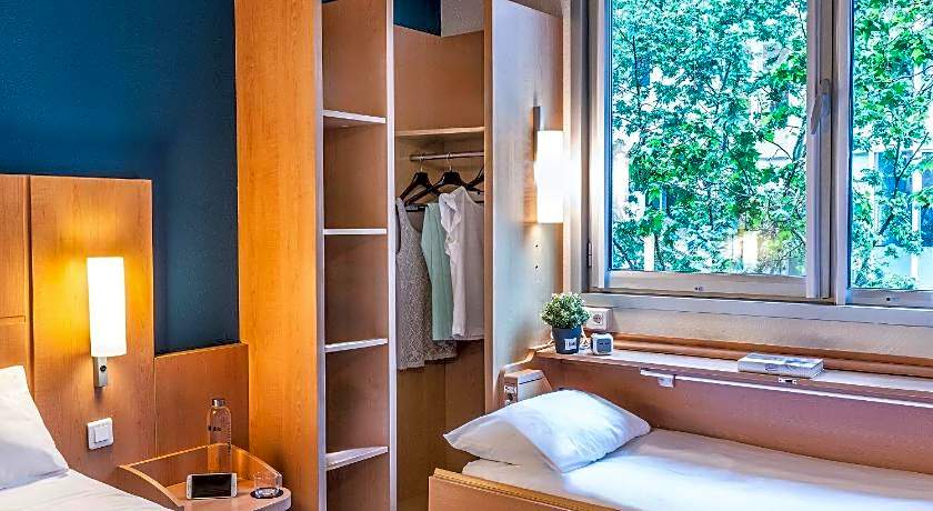 ibis Barcelona Pza Glories 22
