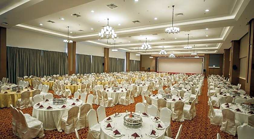 Garden Sentral Hotel