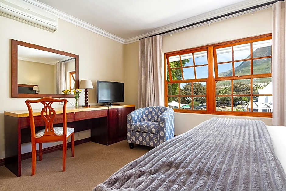 Noordhoek Village Hotel
