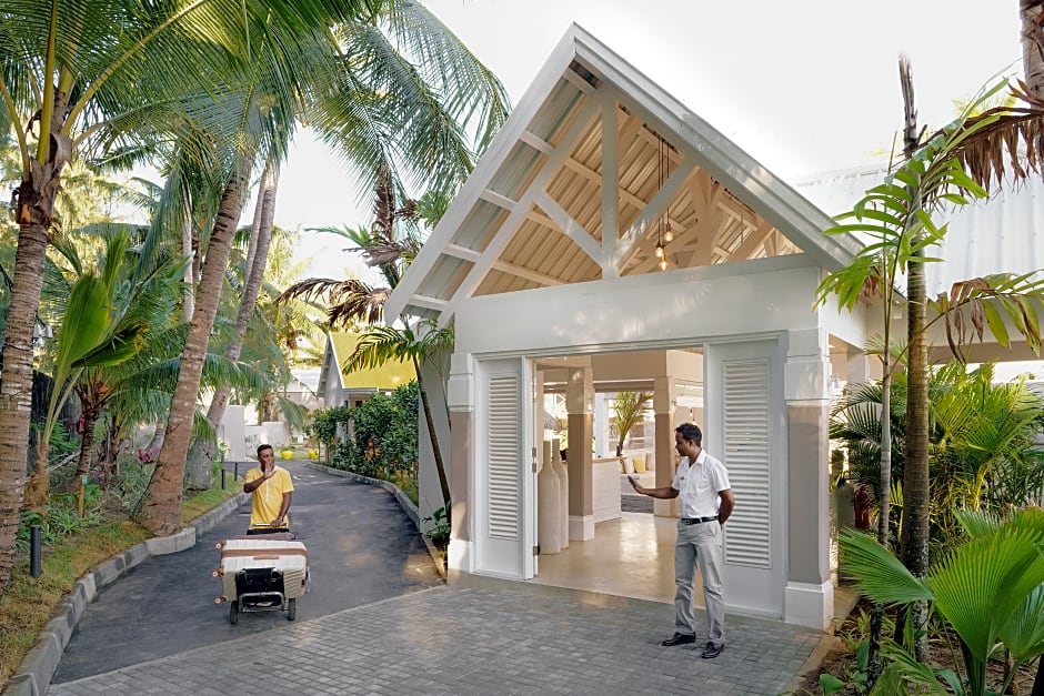 Tropical Attitude, 3 Star