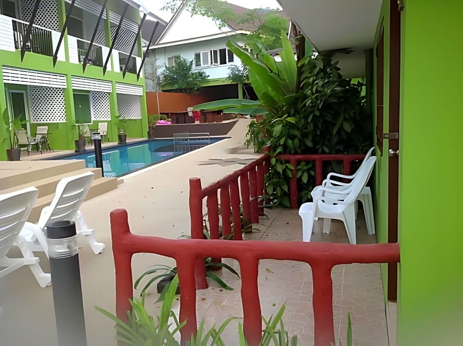 Khaolak C-Nior Bungalows