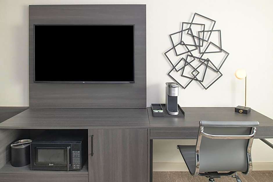 Holiday Inn Express South Burlington - Downtown By IHG
