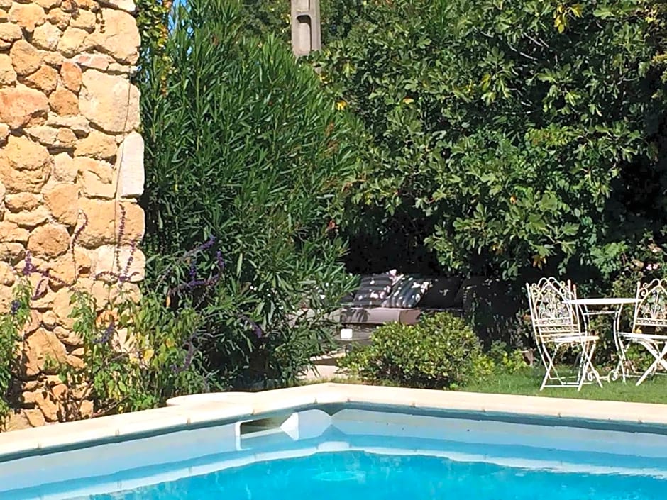 Les Aiguières en Provence