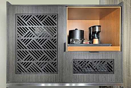 Junior Suite, 1 King Bed with Sofa bed, City View (1 King Bed and 1 Double Sofa Bed)