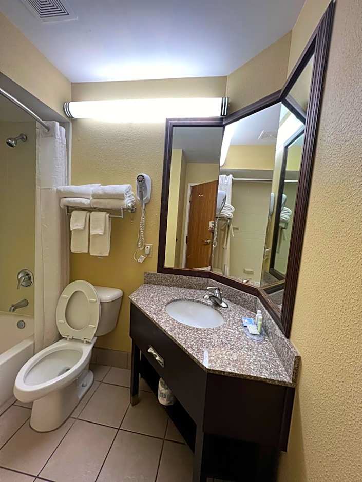 Quality Inn I-75 West Chester-North Cincinnati