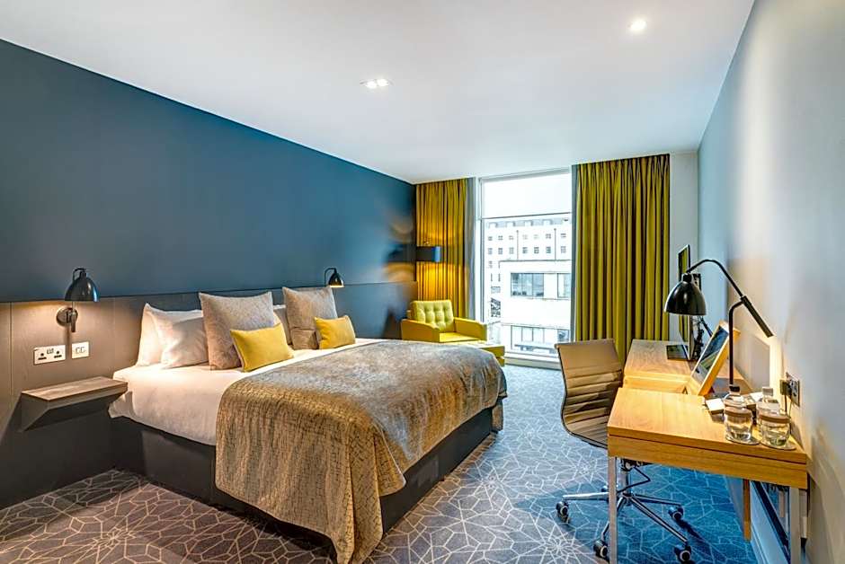 Apex City of Bath Hotel