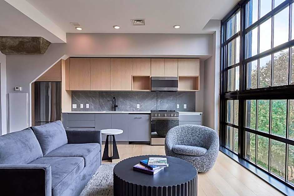 Photo 1 of 4 of 1 Bedroom Apartment, River View