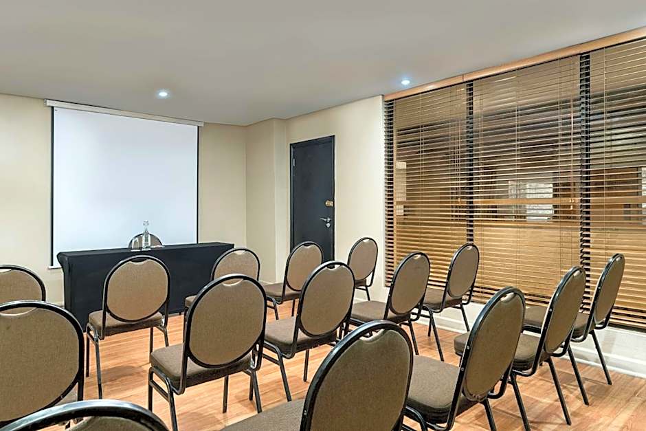 Protea Hotel by Marriott Bloemfontein Willow Lake