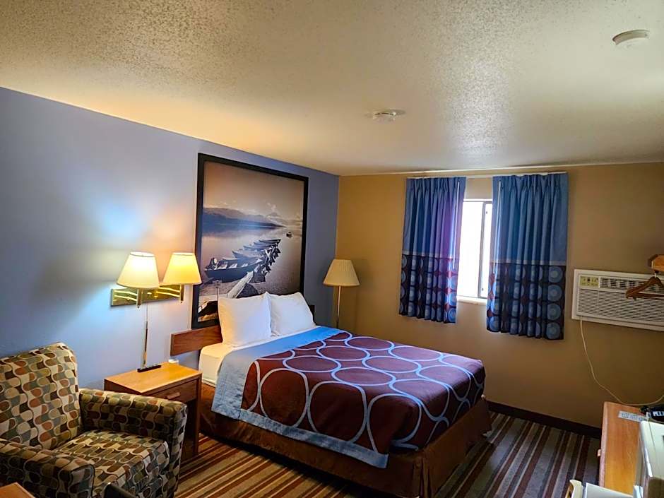 Grizzly Inn