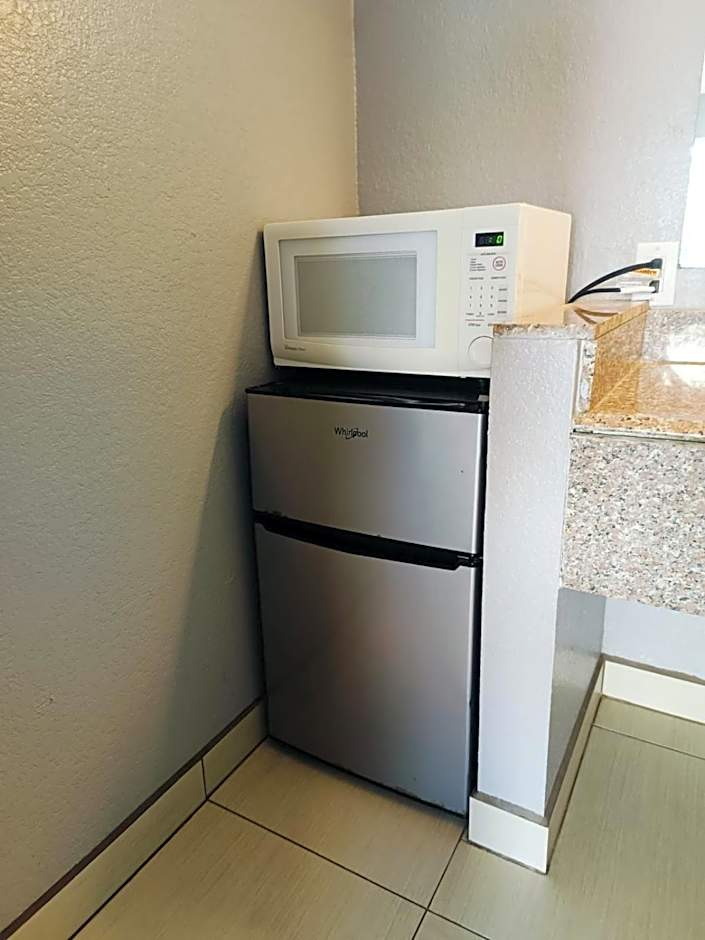 Woodfield Inn & Suites Hotel O, Yoakum TX 111