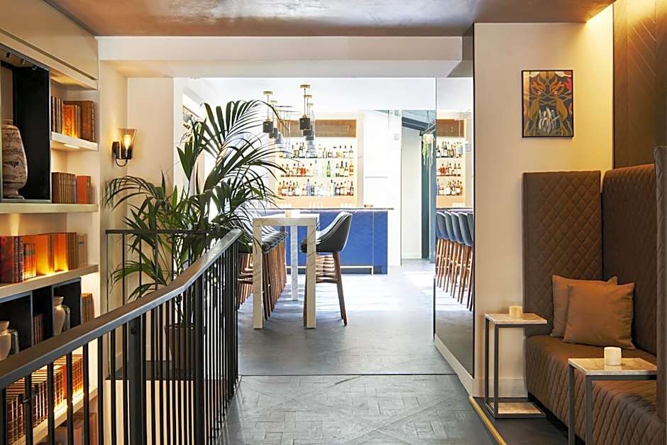 Perpetual Elysee Montaigne