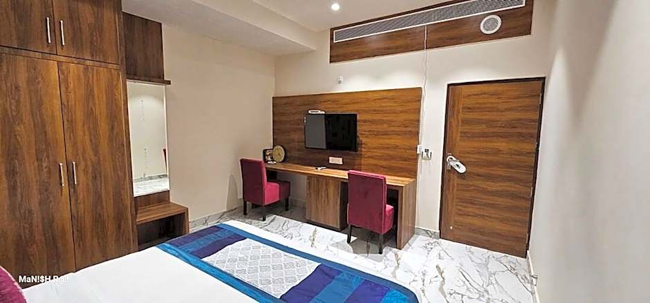 HOTEL SILVER STONE