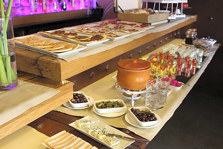 Jounieh Suites