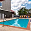 La Quinta Inn & Suites by Wyndham San Antonio Northwest
