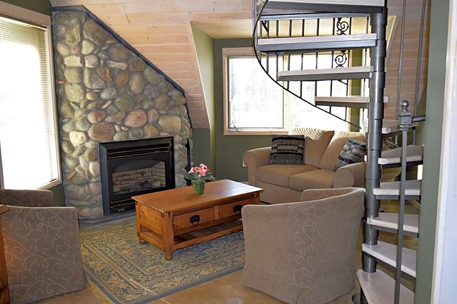 Retreat Wilderness Inn