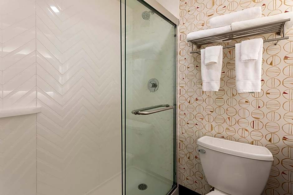 Holiday Inn Marquette by IHG