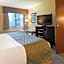 Best Western Plus Plaza By The Green