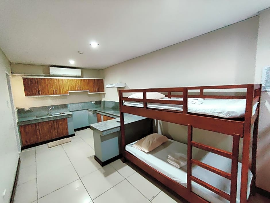 Executive Tulip Apartelle