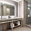Cambria Hotel Philadelphia Downtown Center City