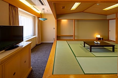 Japanese-Style Room - Smoking