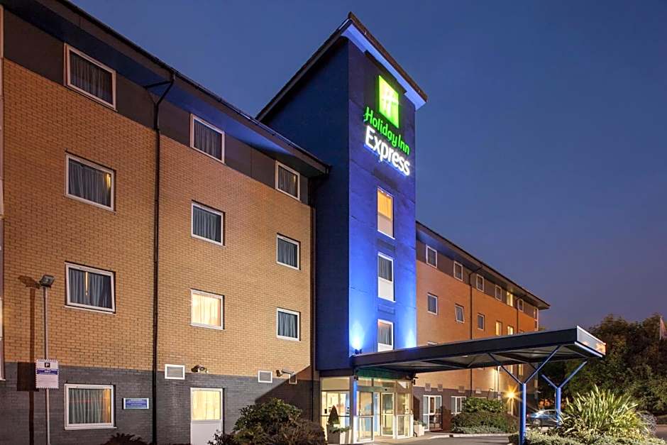 Holiday Inn Express Birmingham Star City By IHG