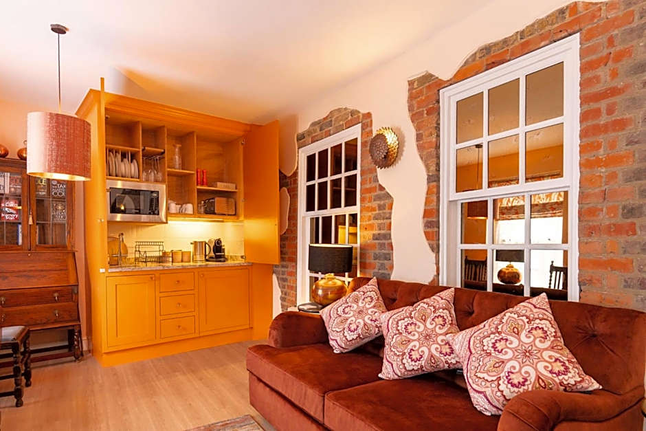 Apartments at Number 16 - The Jolly Coopers