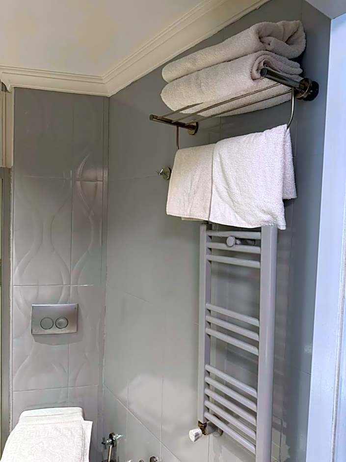 New Hotel Harbiye Studio