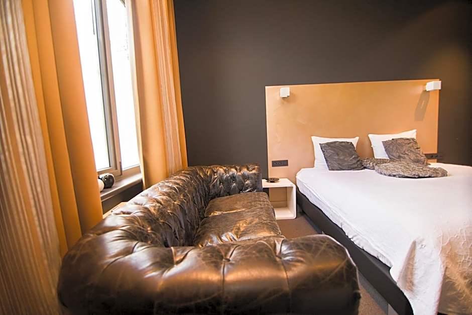 Hotel Moon
