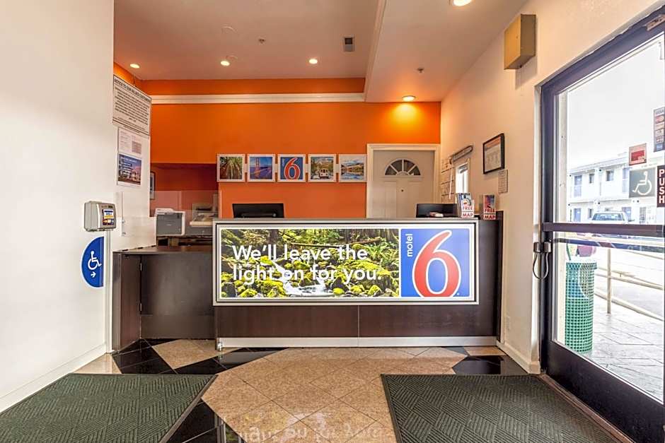 Motel 6 San Rafael