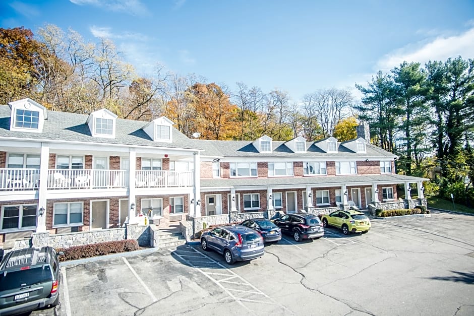 Inn on the Hudson