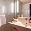B&B HOTEL Lyon Nord 4 étoiles
