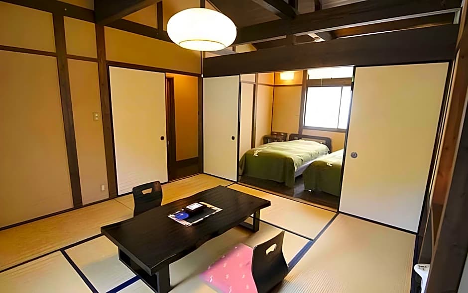 Yufuin Ryokan Wazanho