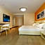 7 Days Inn Aksu Airport