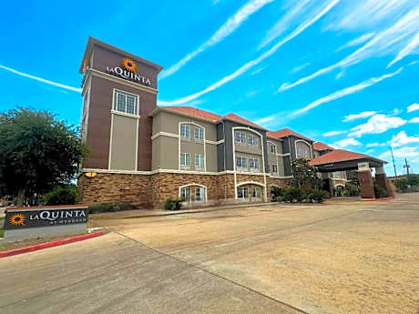 La Quinta Inn & Suites by Wyndham Houston Energy Corridor