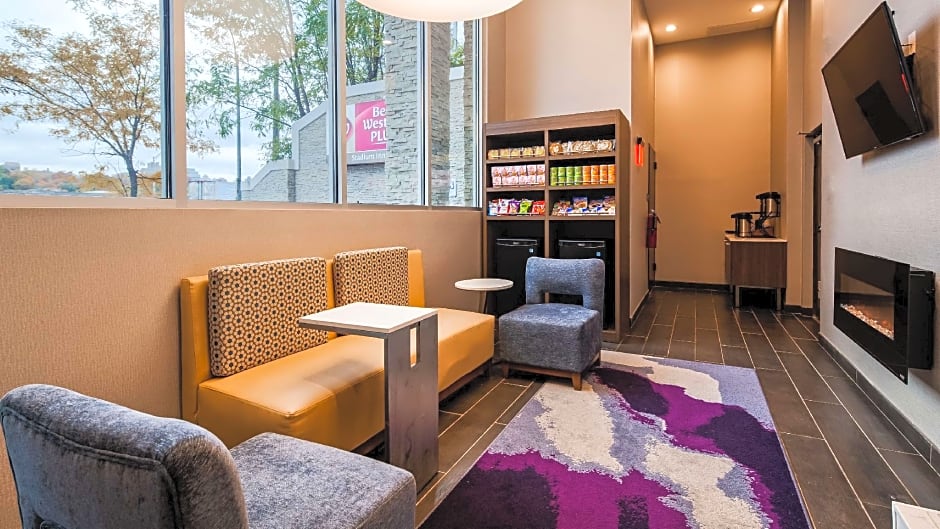 Best Western Plus Stadium Inn – New York, NY