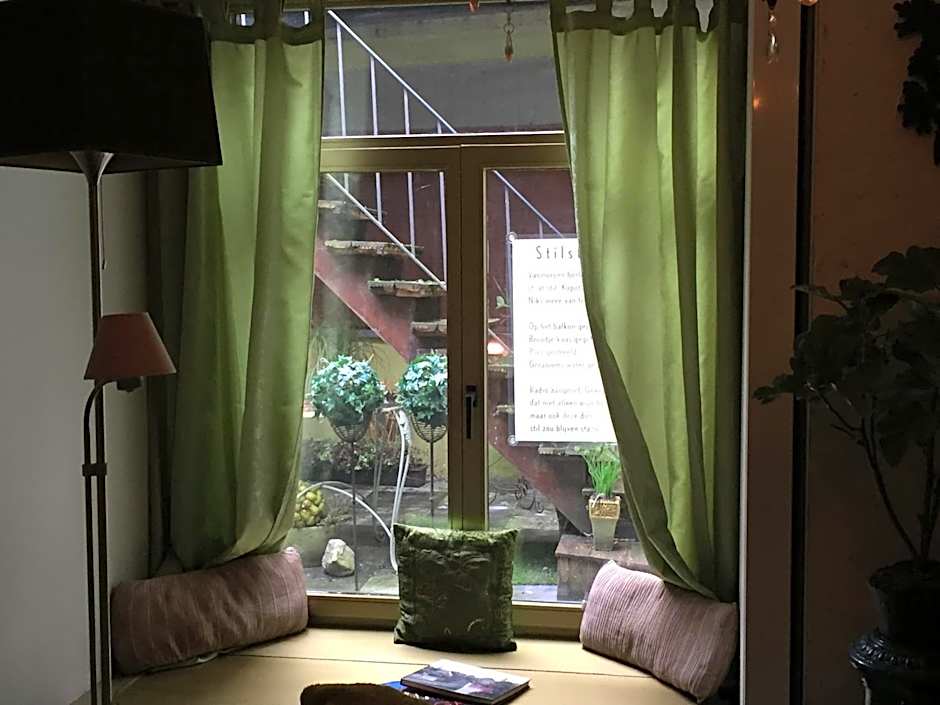 B&B Con Ampère